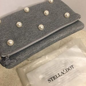 Stella & Dot Madison Clutch